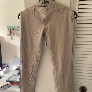 Khaki skinny pants